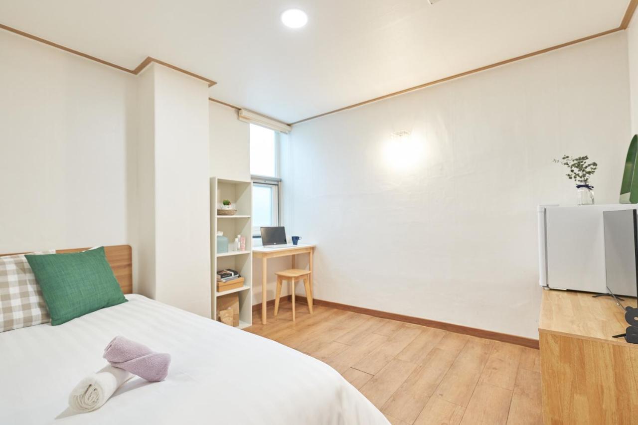 K'Stay Sinchon Seoul Ngoại thất bức ảnh