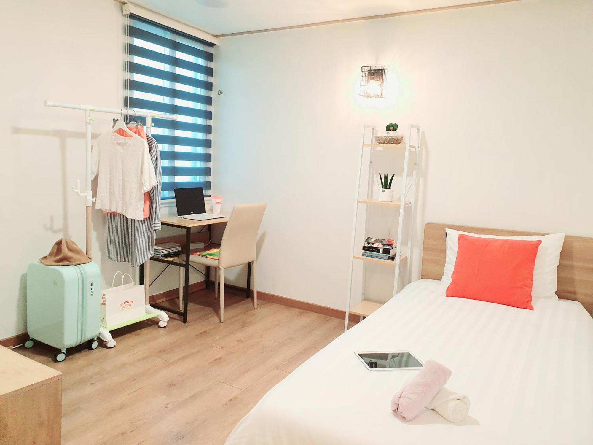 K'Stay Sinchon Seoul Ngoại thất bức ảnh